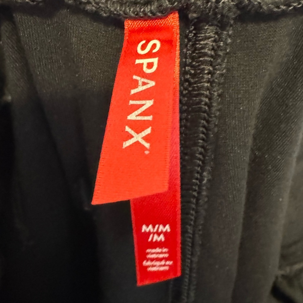 Spanx Perfect Pant Joggers in Black - Picture 7 of 9
